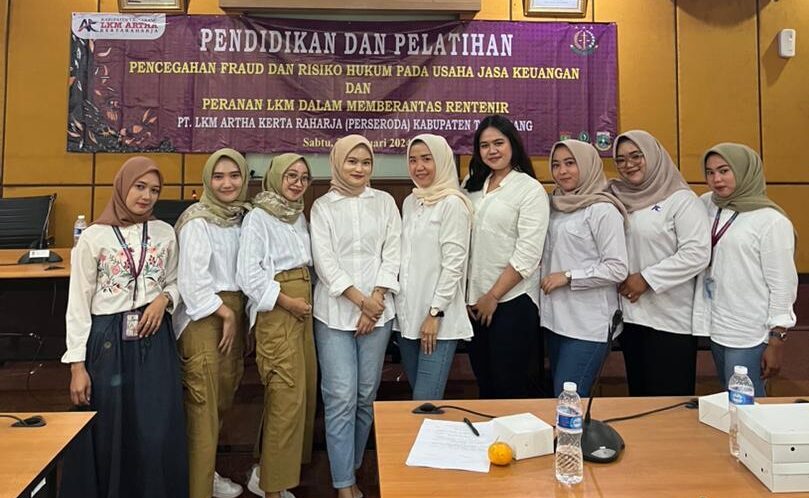 PT. LKM AKR Gelar Pelatihan Pencegahan Fraud, Resiko Hukum dan Berantas Bank Keliling 3 WhatsApp Image 2024 01 27 at 22.25.29 e1706369500722