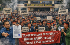 Protes di Polres Tangerang Selatan